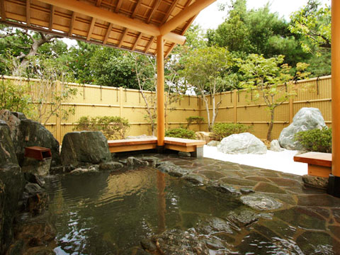 木のぬくもりの宿　濱松屋　露天風呂